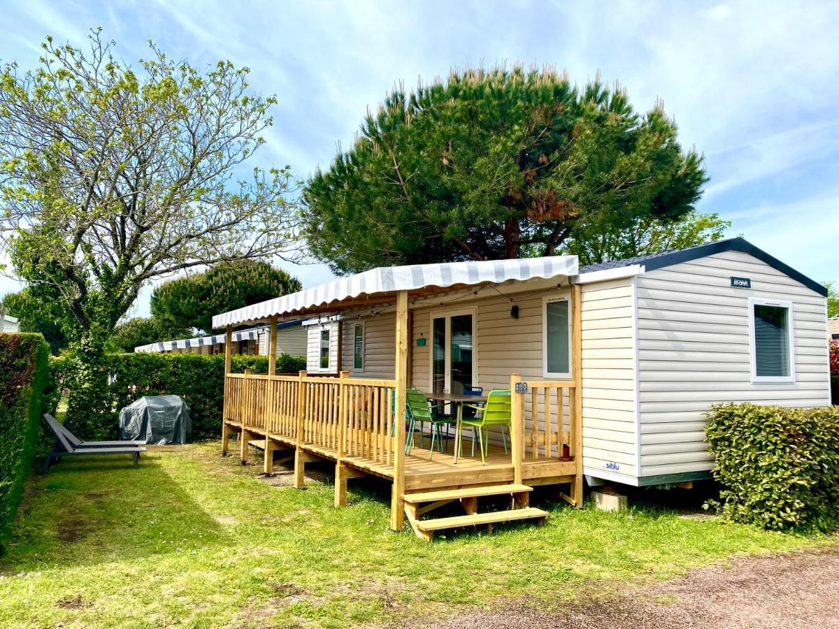 Mobil Home Excellence 6 Personnes Au Camping Mer Et Soleil, Saint George D'Oleron Les Sables Vignier Exterior photo